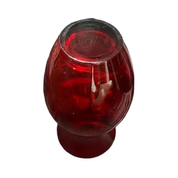 Vintage Red Vase - Picture 5 of 5